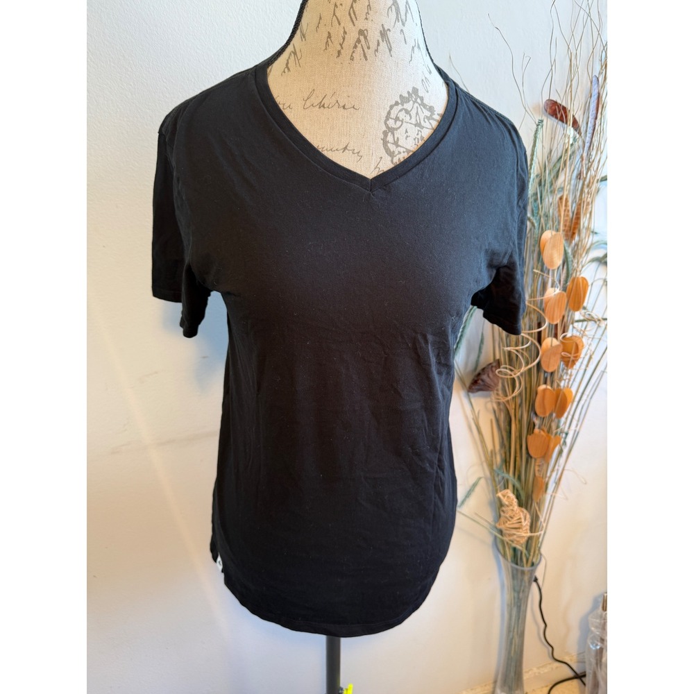 Lacoste Mens V-Neck T-Shirt Black Underwear Collection Size M RN87651